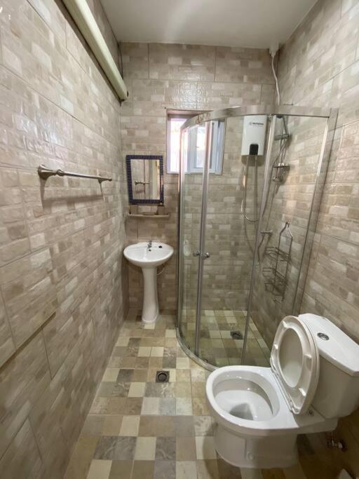 Cozy Studio Apartment Minutes From The Beach Willemstad Bagian luar foto